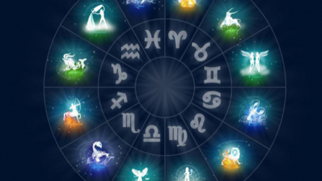 Oroscopo 5 febbraio 2018, previsioni zodiacali di lunedì: ecco cosa accadrà ad inizio settimana agli ultimi sei segni.