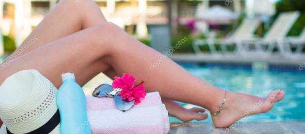 Cremas hidratantes para cuidar la piel del sol. - depositphotos.com Cremas hidratantes para cuidar la piel del sol. - depositphotos.com
