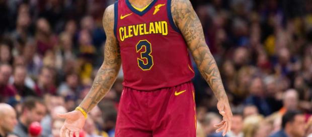 Isaiah Thomas con la camiseta del que ya es su ex equipo, los Cleveland Cavaliers Isaiah Thomas con la camiseta del que ya es su ex equipo, los Cleveland Cavaliers