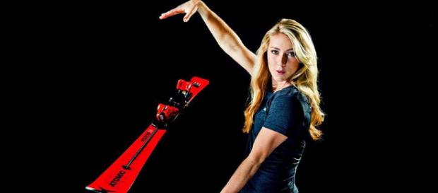 La líder de Copa del Mundo de esquí Mikaela Shiffrin renueva por ... - lugaresdenieve.com La líder de Copa del Mundo de esquí Mikaela Shiffrin renueva por ... - lugaresdenieve.com