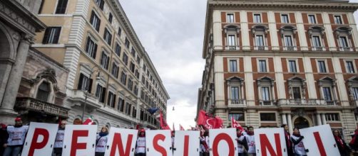 Pensione: tanti italiani ne usufruiscono da più di 35 anni