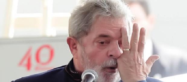 Petista tem sido requisitado por várias mulheres. Petista tem sido requisitado por várias mulheres.