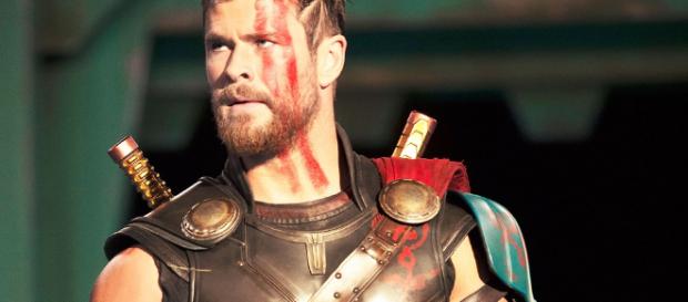 Taika Waititi considera THOR: RAGNAROK una película independiente | Nerdist - nerdist.com Taika Waititi considera THOR: RAGNAROK una película independiente | Nerdist - nerdist.com