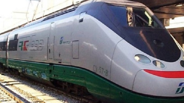 Sul treno senza biglietto aggredisce gli agenti della Polfer, due ... - blogsicilia.it