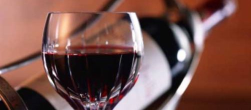 Due bicchieri di vino rosso al giorno tolgono il diabete di torno?