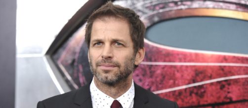 Page 1 - Zack Snyder Talks The DCEU, Fires Shots at Marvel &... - heroichollywood.com