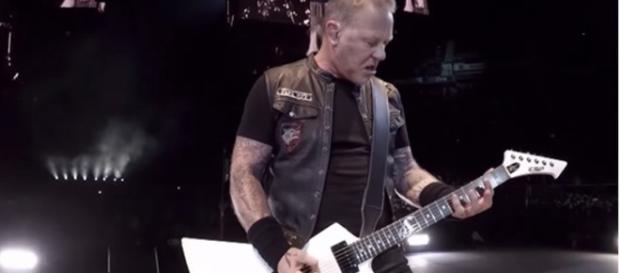 El director realmente lanzó a James Hetfield para estar en la película El director realmente lanzó a James Hetfield para estar en la película