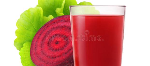 Jugo aislado de las remolachas. - dreamstime.com Jugo aislado de las remolachas. - dreamstime.com