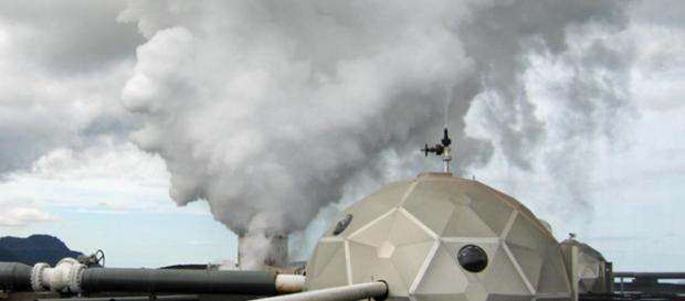 Se debe reducir la emisión del dióxido de carbono al máximo. Se debe reducir la emisión del dióxido de carbono al máximo.