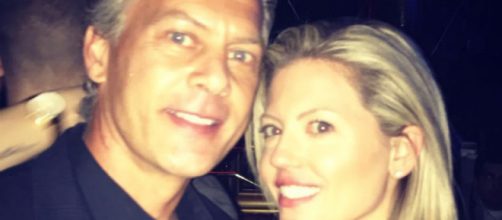 David Beador and girlfriend Lesley pose together in Las Vegas. [Photo via Instagram]