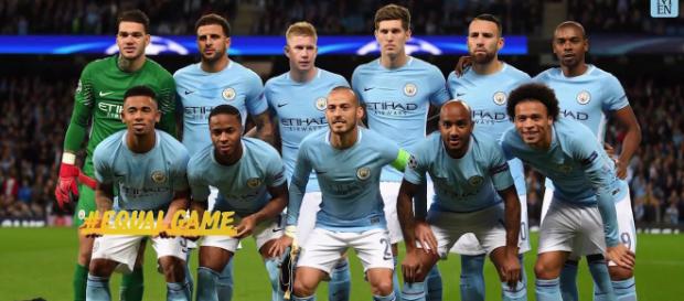 El Manchester City Football Club es un club de fútbol de Mánchester, Inglaterra que juega en la Premier League El Manchester City Football Club es un club de fútbol de Mánchester, Inglaterra que juega en la Premier League
