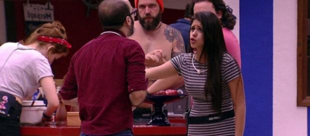 Mahmoud faz duras críticas a Ana Paula, no ''BBB18'' Mahmoud faz duras críticas a Ana Paula, no ''BBB18''