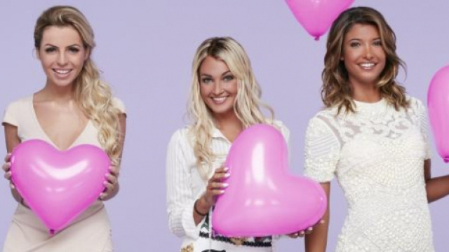 Les Princes et les Princesses de l'Amour : Hillary, Aurélie Dotremont et Mélanie Dedigama avant la chirurgie !