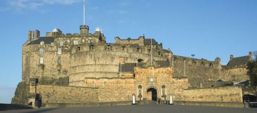 Edinburgh Castle - Front side (Image credit – Ingo Mehling/Wikimedia Commons)