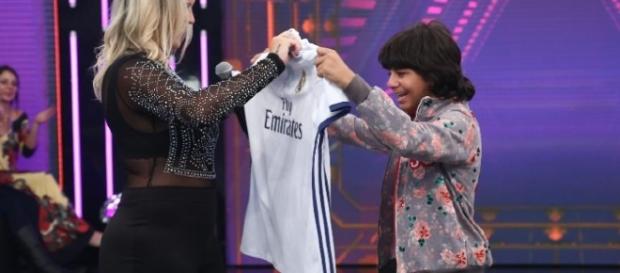 Menino Rodriguinho e Kátia Aveiro, irmã de Cristiano Ronaldo no programa ''Hora do Faro'' Menino Rodriguinho e Kátia Aveiro, irmã de Cristiano Ronaldo no programa ''Hora do Faro''