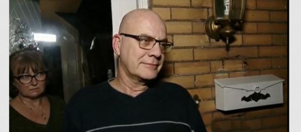 Pastor é visto dentro de carro com homem nu Pastor é visto dentro de carro com homem nu