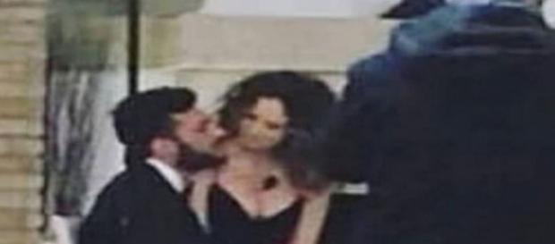 Trono Classico news, Sara Affi Fella beccata in esterna con Lorenzo: i dettagli Trono Classico news, Sara Affi Fella beccata in esterna con Lorenzo: i dettagli