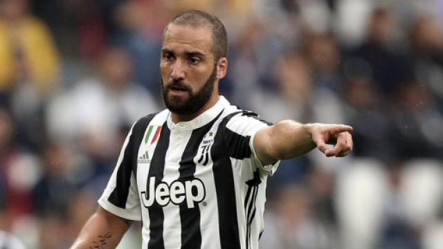 Juventus, Higuain non ci sta: "Queste voci non ci interessano"