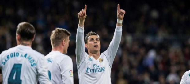 Cristiano Ronaldo y el Madrid avisan al PSG con goleada Cristiano Ronaldo y el Madrid avisan al PSG con goleada