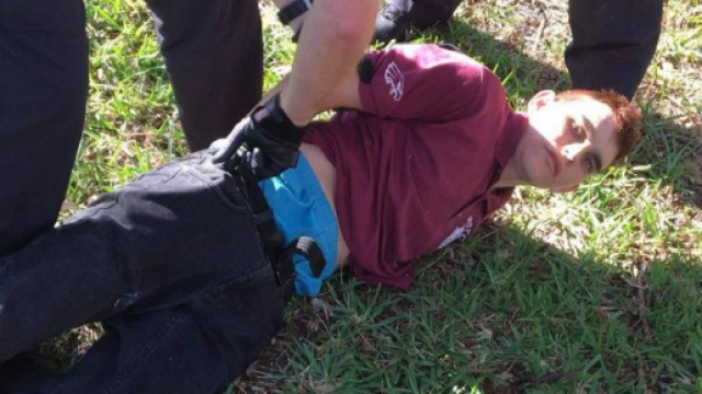 Nicolas Cruz dopo la mattanza si arrede