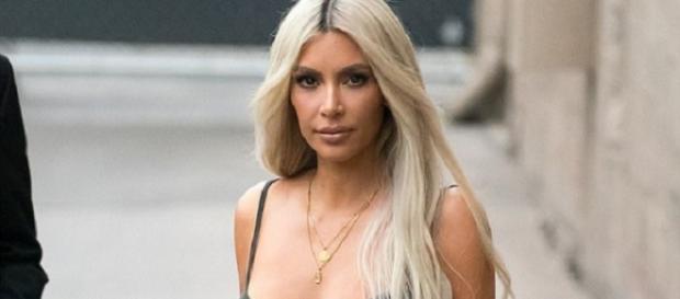 Kim Kardashian ficou chocada com mais uma tragédia Kim Kardashian ficou chocada com mais uma tragédia
