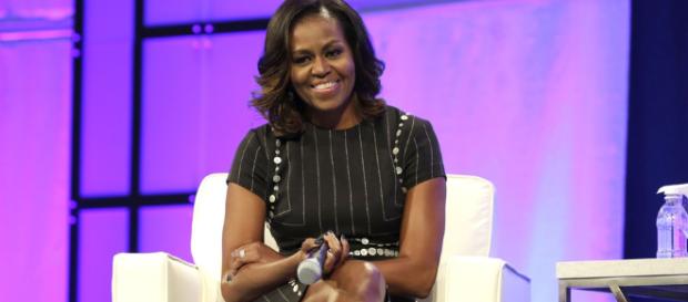 Michelle LaVaughn Robinson Obama (Chicago, Illinois, 17 de enero de 1964) es una abogada estadounidense. Michelle LaVaughn Robinson Obama (Chicago, Illinois, 17 de enero de 1964) es una abogada estadounidense.