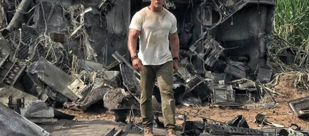 Rampage – Trailer con Dwayne Johnson - Cine PREMIERE - com.mx Rampage – Trailer con Dwayne Johnson - Cine PREMIERE - com.mx
