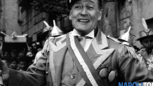 A Napoli, piazza Antonio De Curtis in arte Totò - Blog - napolitoday.it