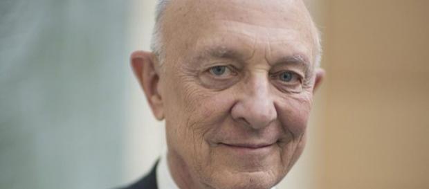 Antigo diretor da CIA reconheceu, em entrevista, que EUA interferem em eleições de outros países. Foto: Christopher Michel https://goo.gl/7hsu4K Antigo diretor da CIA reconheceu, em entrevista, que EUA interferem em eleições de outros países. Foto: Christopher Michel https://goo.gl/7hsu4K