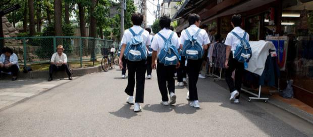 Children with backpacks (Image credit – Geoff Stearns, Wikimedia Commons) Children with backpacks (Image credit – Geoff Stearns, Wikimedia Commons)