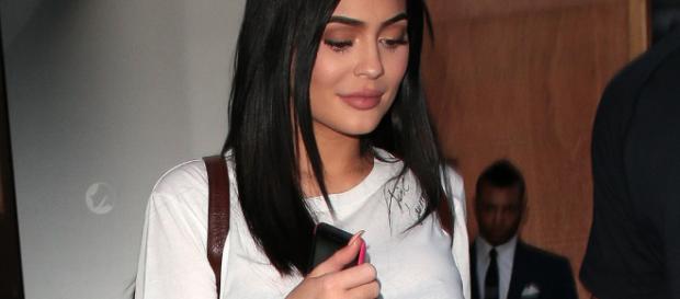 Kylie Jenner spotted after giving birth to baby Stormi: See the ... - aol.com Kylie Jenner spotted after giving birth to baby Stormi: See the ... - aol.com
