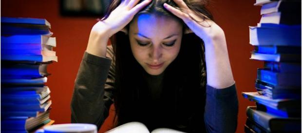 La salud mental de estudiantes universitarios La salud mental de estudiantes universitarios