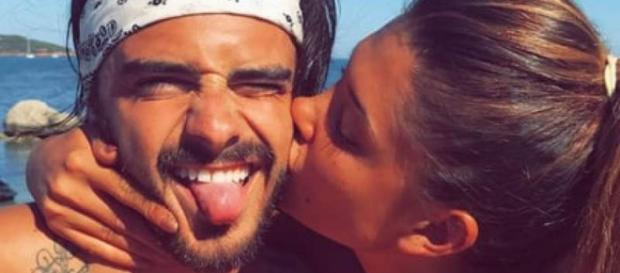 Mélanie et Benjamin (Les Princes et les Princesses de l'Amour) toujours en couple après le tournage ? Mélanie et Benjamin (Les Princes et les Princesses de l'Amour) toujours en couple après le tournage ?