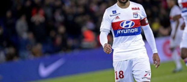 Nabil Fekir es el principal objetivo de Arsene Wenger Nabil Fekir es el principal objetivo de Arsene Wenger