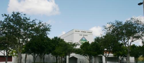 Marjory Stoneman Douglas High School, where 17 people lost their lives. [Image via Formulanone Wikimedia Commons]