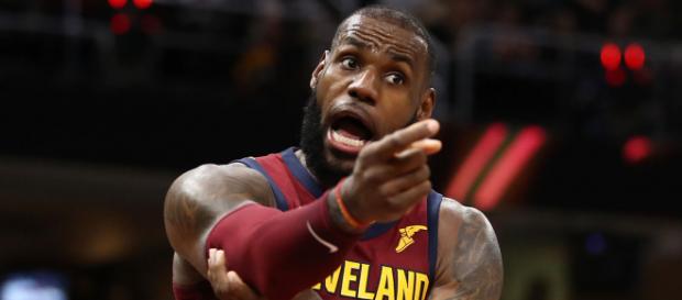 LeBron James le respondió con clase a la periodista que lo insultó LeBron James le respondió con clase a la periodista que lo insultó
