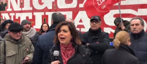 La Boldrini vuole sciogliere i movimenti che si ispirano al fascismo