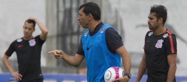 Carille deverá fazer mudanças na equipe Carille deverá fazer mudanças na equipe