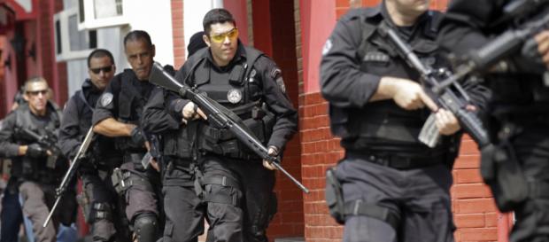 Del capitão do mato a la Policía Pacificadora. Policía y control ... - pueblosencamino.org Del capitão do mato a la Policía Pacificadora. Policía y control ... - pueblosencamino.org