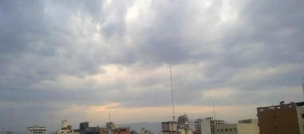 Extraños ruidos en el cielo atemorizaron a los tucumanos Extraños ruidos en el cielo atemorizaron a los tucumanos