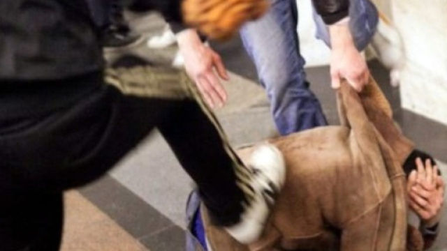 Baby gang in azione a Napoli e Pistoia - today.it