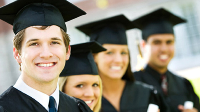 Dal 2018 nascono le lauree professionalizzantiDal 2018 nascono le ... - aedile.com