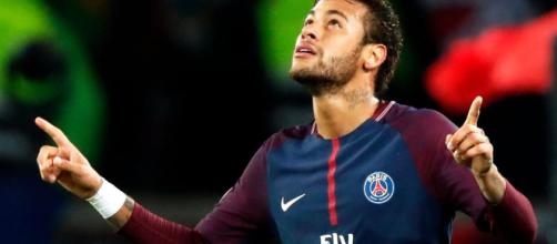 Neymar 'has £198m release clause at PSG' and that could facilitate ... - thesun.co.uk
