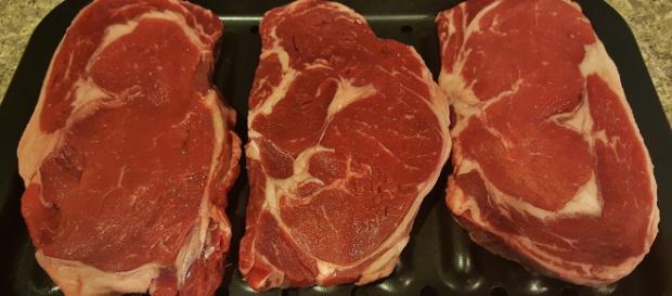 Carne: vale a pena controlar esse alimento. Carne: vale a pena controlar esse alimento.