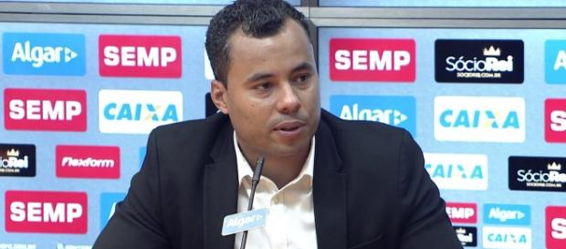 Jair pode em breve contar com mais um jogador Jair pode em breve contar com mais um jogador