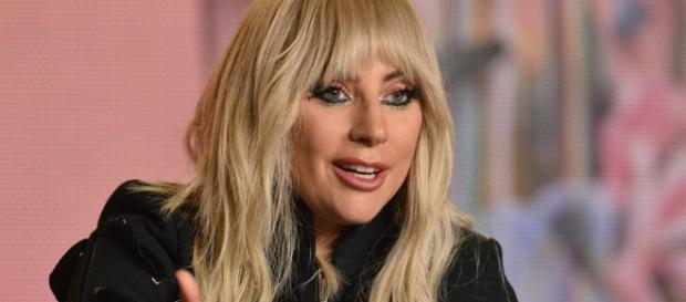 Lady Gaga malata cancellate le date del suo tour Lady Gaga malata cancellate le date del suo tour