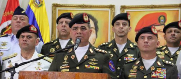 Ministro da Defesa da Venezuela condenou sugestão de golpe militar por parte dos EUA. Foto: Ronald López/Prensa MPPDefensa Ministro da Defesa da Venezuela condenou sugestão de golpe militar por parte dos EUA. Foto: Ronald López/Prensa MPPDefensa