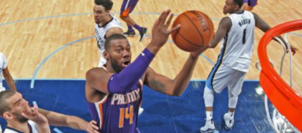 NBA: Los Suns liberan a Greg Monroe: Pelicans y Celtics, tras él ... - marca.com NBA: Los Suns liberan a Greg Monroe: Pelicans y Celtics, tras él ... - marca.com