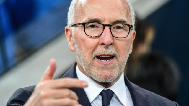 Si l'OM est surveillé par l'UEFA, Frank Mc Court devrait pouvoir faire avancer son club comme il l'entend (foot01.com).