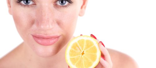 Aprovecha los beneficios del limón para el cabello